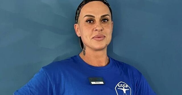 Atletik fitnes üzrə dünya çempionu plastik əməliyyat zamanı KOMAYA DÜŞDÜ Atletik fitnes üzrə dünya çempionu plastik əməliyyat zamanı KOMAYA DÜŞDÜ