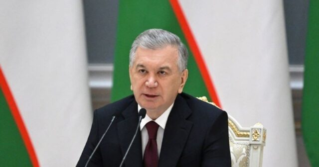 Özbəkistan Prezidenti “Heydər Əliyev” ordeni ilə təltif edilib Özbəkistan Prezidenti “Heydər Əliyev” ordeni ilə təltif edilib