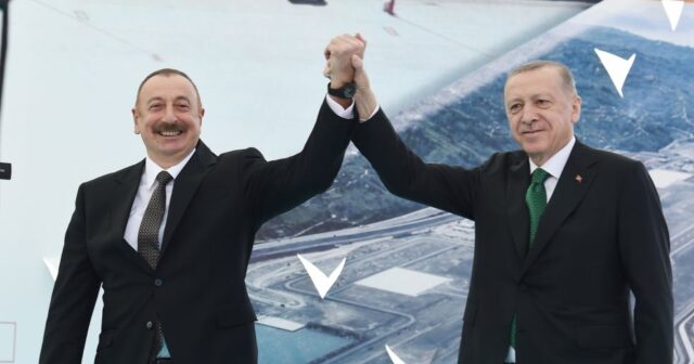 Türkiyə və Azərbaycan bir-biri ilə şəhid qanları ilə bağlanan qardaş ölkələrdir: xırda zehniyyət bu qardaşlığa toxuna bilməz
