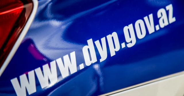 DYP piyadaları azyaşlılarla hərəkət zamanı təhlükəsizlik qaydalarına əməl etməyə çağırıb DYP piyadaları azyaşlılarla hərəkət zamanı təhlükəsizlik qaydalarına əməl etməyə çağırıb