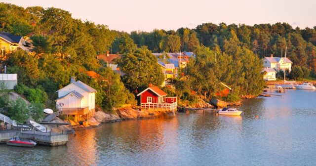 Finlandiyada qoxu mütəxəssisi AXTARILIR – 7 günlük işə 2000 avro VERİLƏCƏK