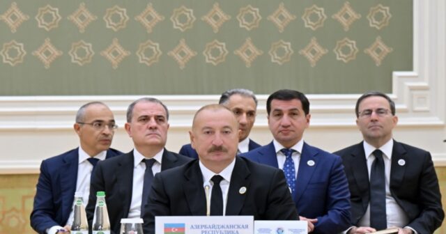 İlham Əliyev Azərbaycan və Mərkəzi Asiya Dövlət başçılarının 8-ci Məşvərət görüşündə iştirak edir