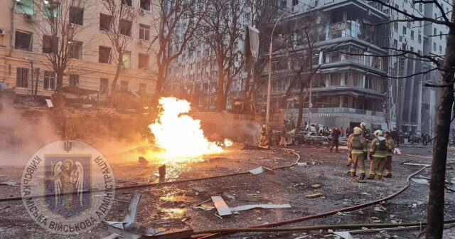 Kiyevdə İES-4-ə ZƏRBƏ: Zelenski xəbərdarlıq edilməməsindən narazılığını BİLDİRDİ Kiyevdə İES-4-ə ZƏRBƏ: Zelenski xəbərdarlıq edilməməsindən narazılığını BİLDİRDİ