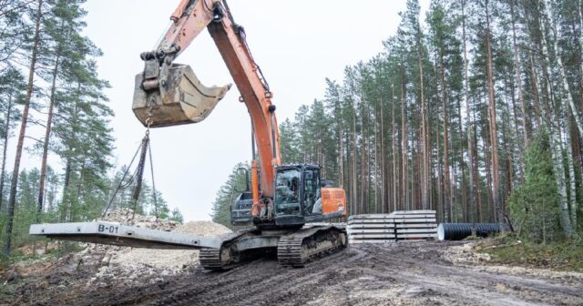 Estoniya Rusiya ilə sərhəddə 150 bunker TİKƏCƏK