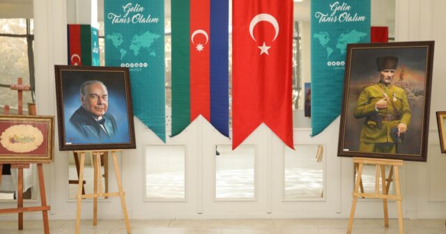 Bakıda “Çanaqqaladan Bakıya – Ortaq mədəniyyət” sərgisi açıldı – FOTOLAR Bakıda “Çanaqqaladan Bakıya – Ortaq mədəniyyət” sərgisi açıldı – FOTOLAR