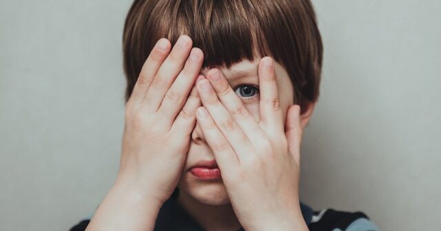 Autizmli uşaqların döyülməsi ilə bağlı CİNAYƏT İŞİ AÇILDI