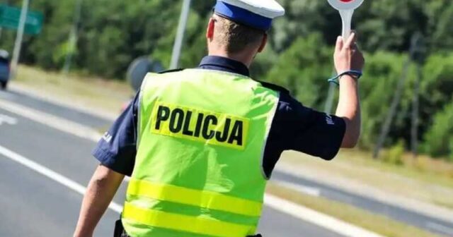 Yol polisi barədə faralarla xəbərdarlıq edən sürücülər CƏRİMƏLƏNİR