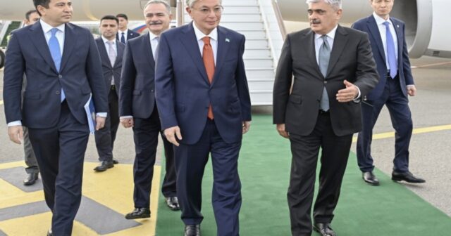Qazaxıstan Prezidentinin Azərbaycana səfəri başlayıb