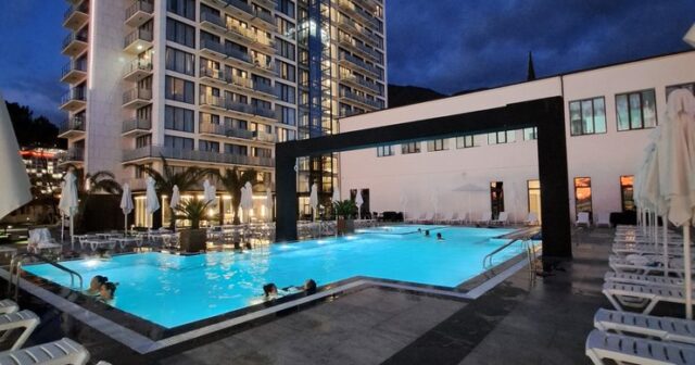 Abxaziyada oteldə 30 turist ZƏHƏRLƏNDİ