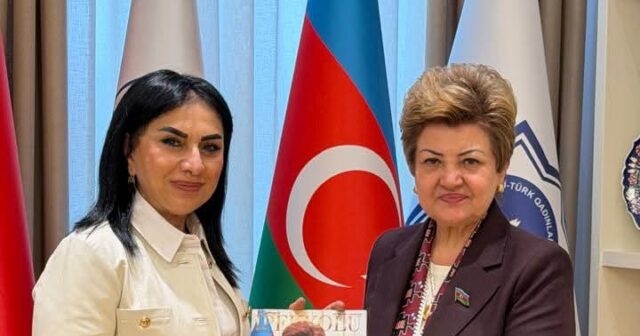 Tənzilə Rüstəmxanlı Almaniyada yaşayan azərbaycanlı professorla görüşüb – FOTO Tənzilə Rüstəmxanlı Almaniyada yaşayan azərbaycanlı professorla görüşüb – FOTO