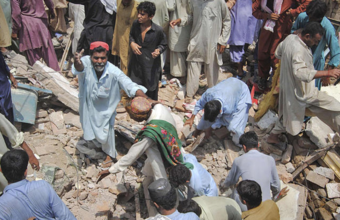 Pakistanda partlayış: 6 ölü, 17 yaralı