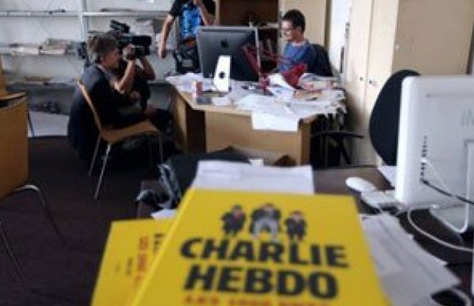 “Şarli Hebdo”ya yeni baş redaktor