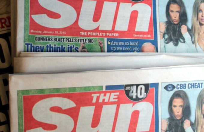 Britaniyanın “Sun” qəzeti sinəsi çılpaq qızların fotosunu daha dərc etməyəcək