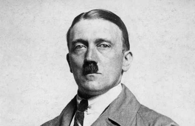 Hitlerin rəsm əsəri satışdan çıxarıldı