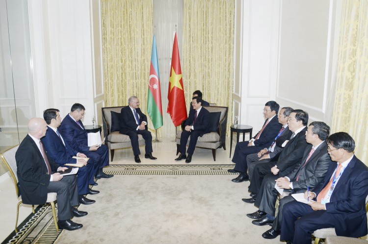 Azərbaycan baş naziri Vyetnam prezidenti ilə görüşüb