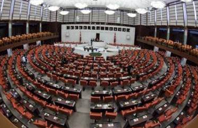 Türkiyə parlamentində andiçmə mərasimi keçirilir – VİDEO