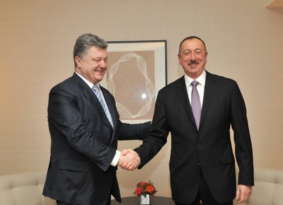 İlham Əliyev Ukrayna Prezidenti ilə görüşdü