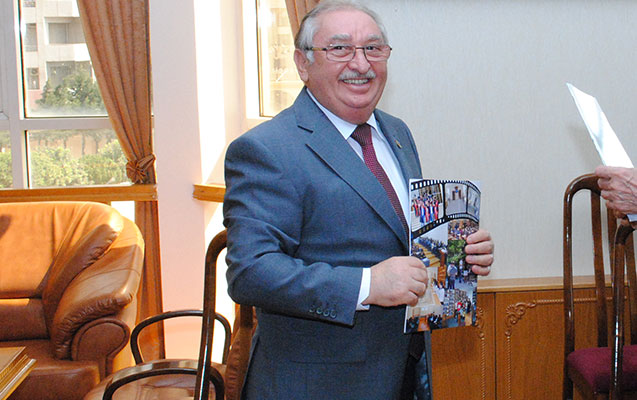 Odlar Yurdu Universitetindəki yarım milyonluq oğurluğun sirri açıldı