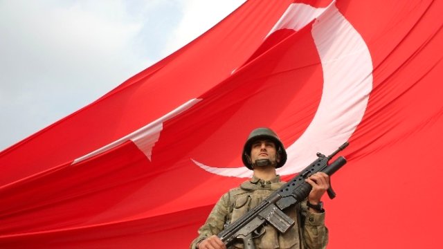 Türkiyə bir gündə üç şəhid verdi