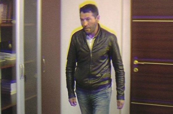 Özünü asan ömürlük məhkum kimdir?