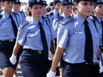 DYP niyə qadın yol polisinin olmamasının səbəbini izah etdi