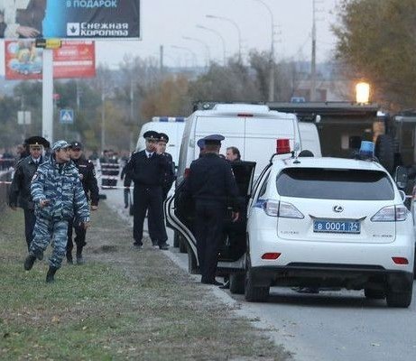 Rusiyada 3 kamikadze polis idarəsini partlatdı-VİDEO