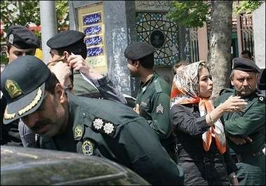 İranda 2 polis və bir əsgər həlak olub