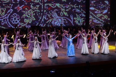 Qlobal Bakı Forumunun iştirakçıları üçün konsert verilib