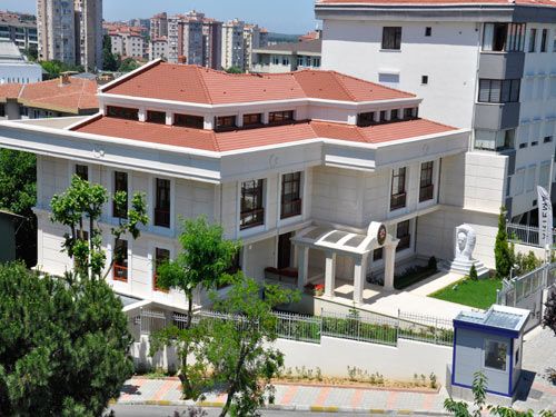 "Əkinçi”nin davamçısının adsız məzarı ilə bağlı məsələ həll edilir: Konsulluqdan zəng