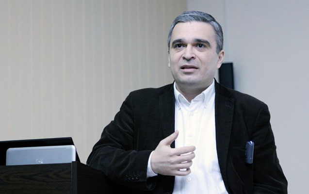 İlqar Məmmədov da deputatlığa namizəd oldu