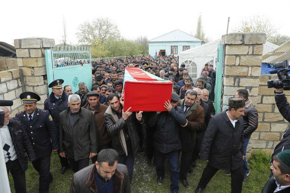 Şəhidlərimizin dəfnindən 40 gün keçdi – FOTOLAR
