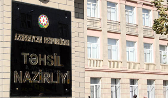 Saxta yolla müəllim oldu və şagirdini zorladı