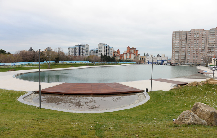 Bakıda polis polkovniki parkda öldü