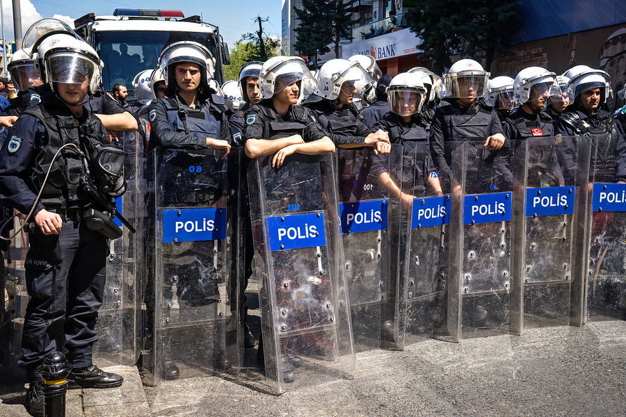 İstanbulda yenə aləm qarışdı