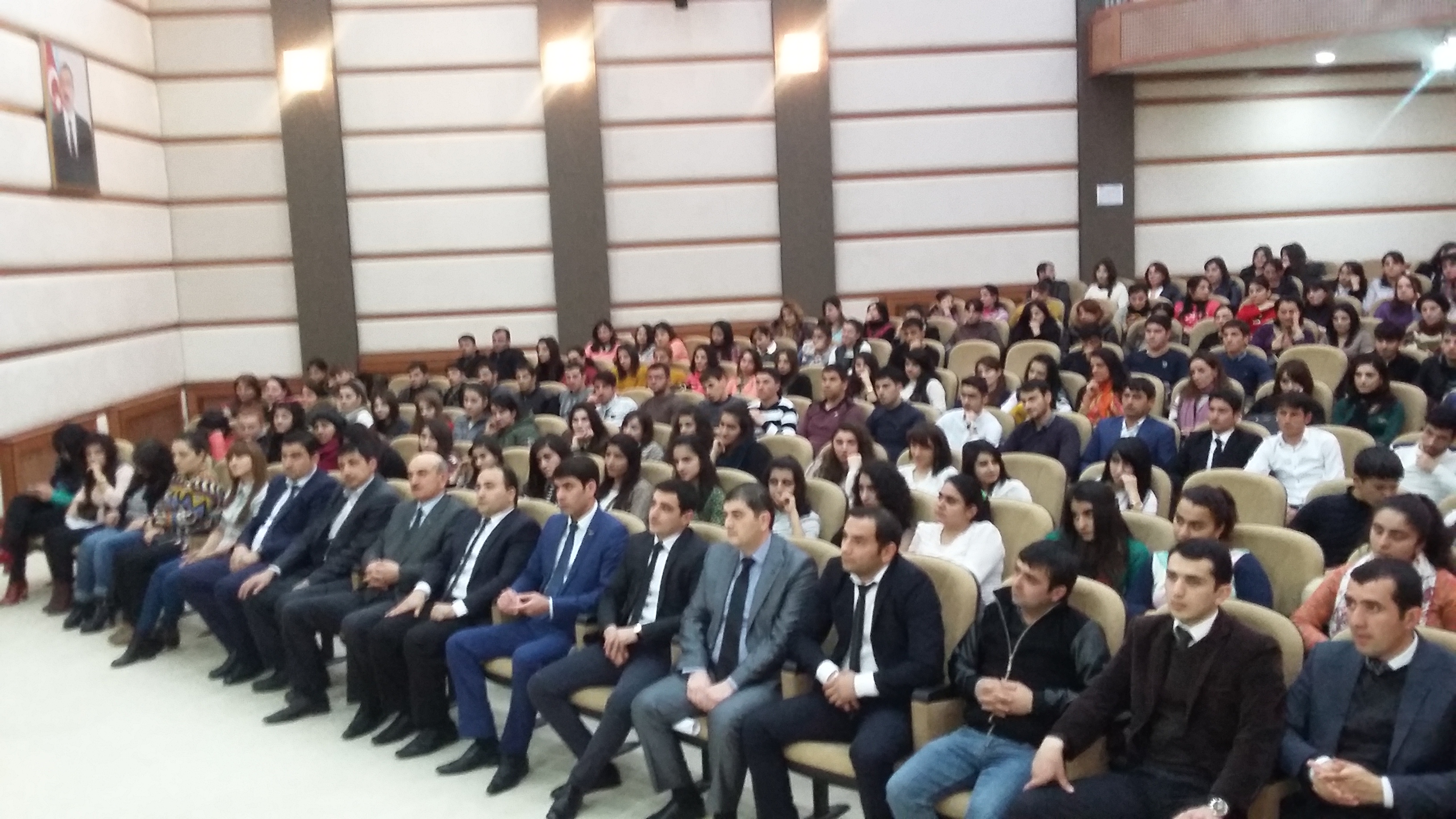 Azərbaycan universitetlərinin “alışan” qiymətləri- SİYAHI