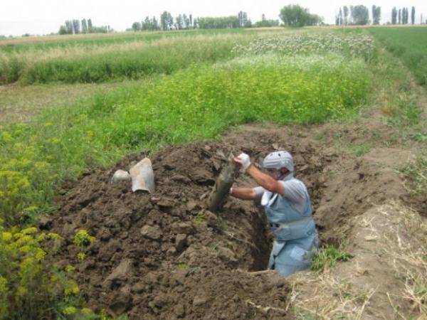 Ağcabədidə tank mərmisi partladıldı