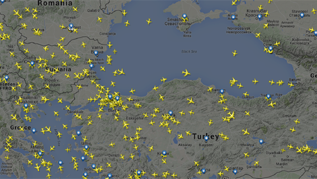 100-dən çox insan Bakı aeroportunda qalıb