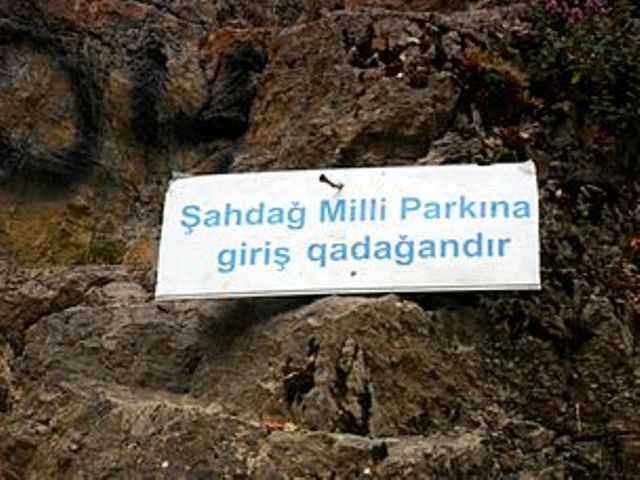 Şahdağ Milli Parkına qanunsuz girib adam DÖYDÜLƏR