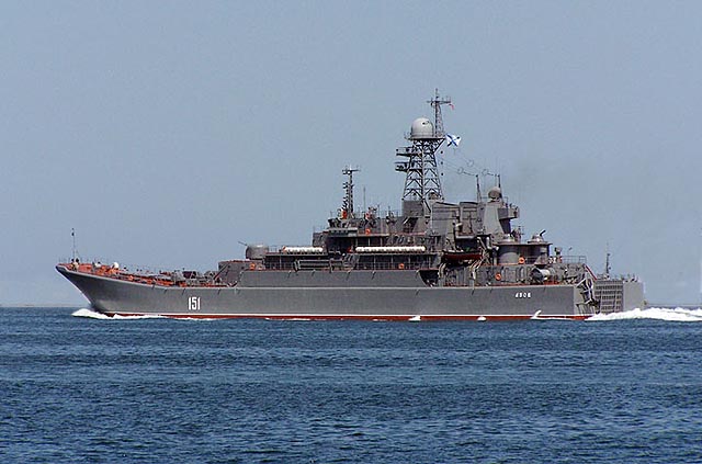 Rus hərbi gəmisi Türkiyə sahillərində