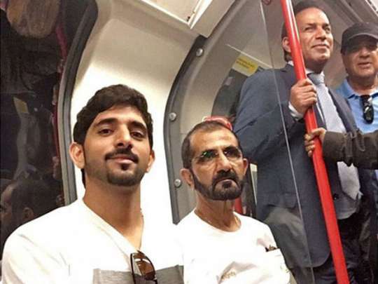 Dubay şeyxi və oğlu metroya endilər…