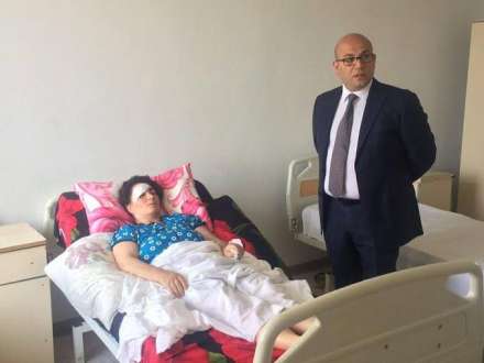 Bakı Nəqliyyat Agentliyinin baş direktoru qəzada xəsarət alanları ziyarət edib