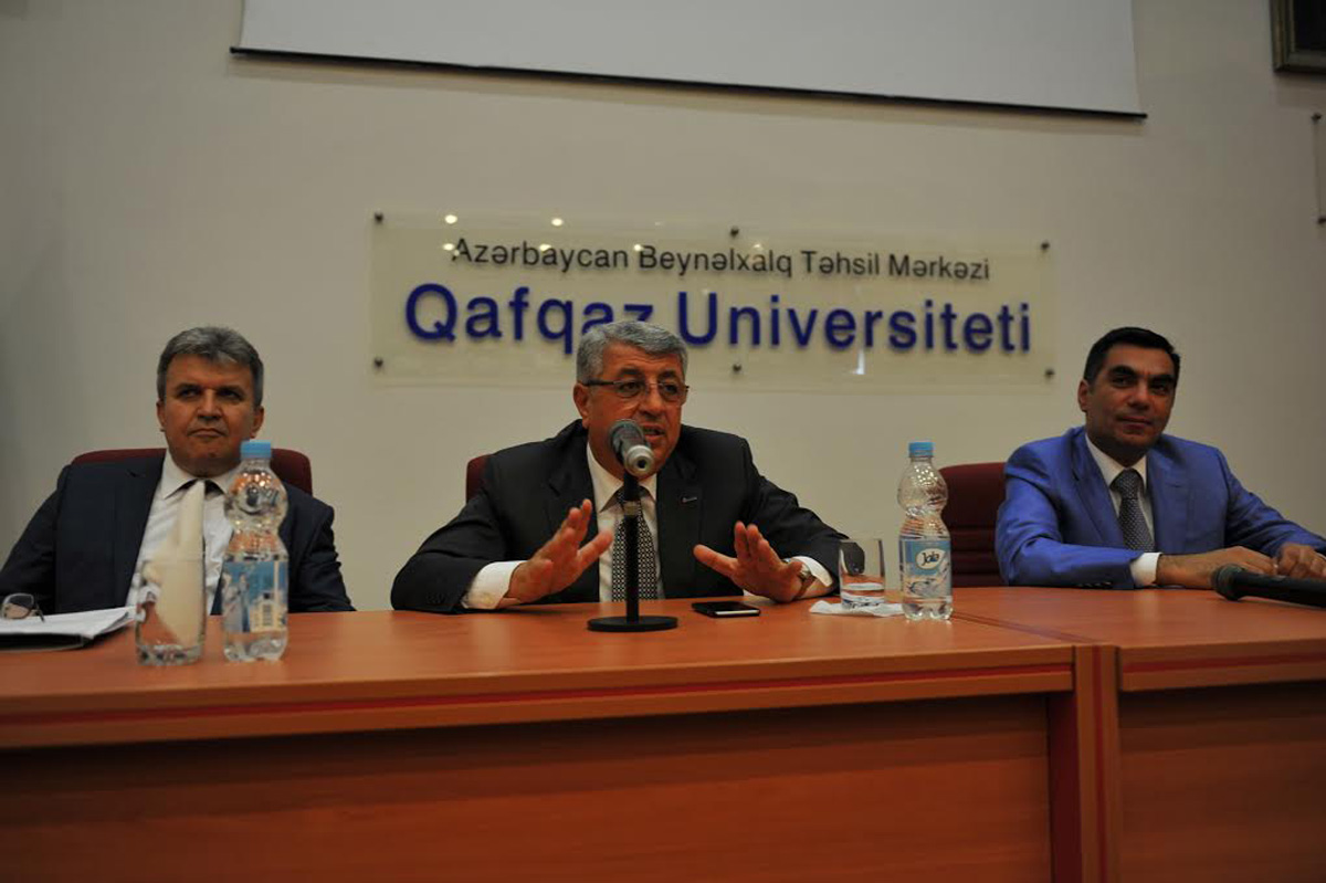 Qafqaz Universitetindəki fakültələrin taleyi barədə AÇIQLAMA