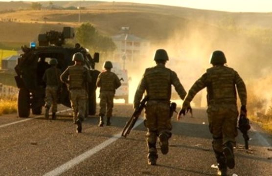 PKK hərbçilərin avtomobilini partlatdı – Yaralılar var