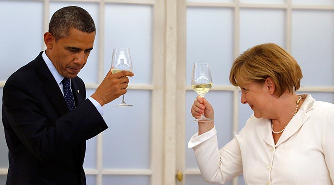 Obama ilə Merkel arasında telefon danışığı olub