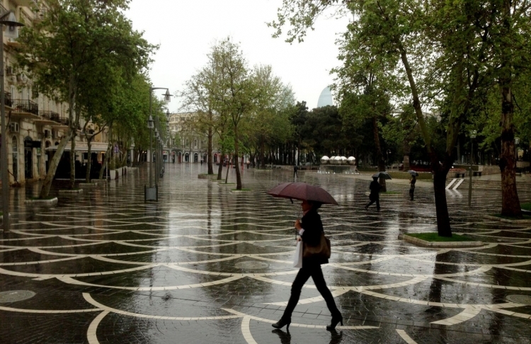 Sabah Azərbaycanda hava küləkli və yağışlı olacaq  Böyüt