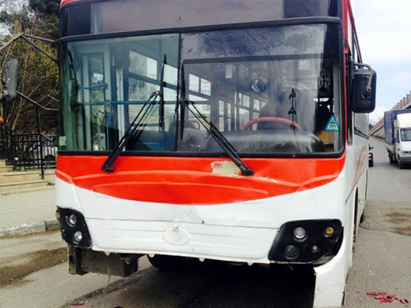 Bakıda marşrut avtobusu adam öldürdü