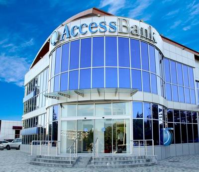 “Accessbank”-a hücum edildi