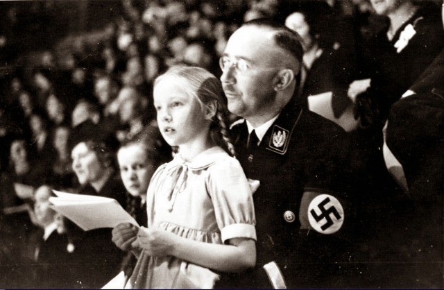 Hitlerin sağ əlinin gündəlikləri tapıldı