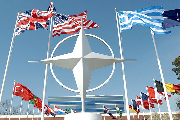ABŞ NATO-ya silah satacaq
