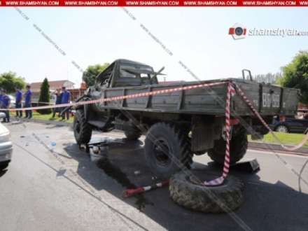 Ermənistanda hərbi maşın aşdı: 8 yaralı var